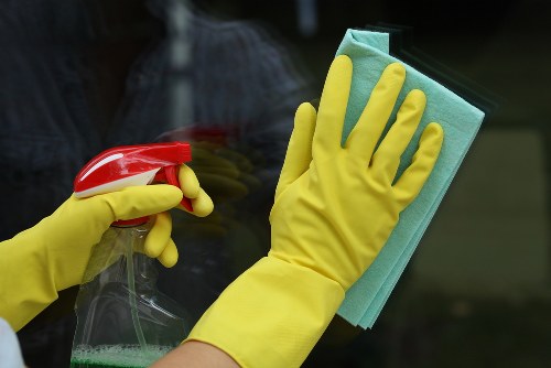 Professional Airbnb cleaning for a W1G short-let apartment