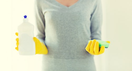 Professional carpet cleaners working on a high-end carpet in W1G