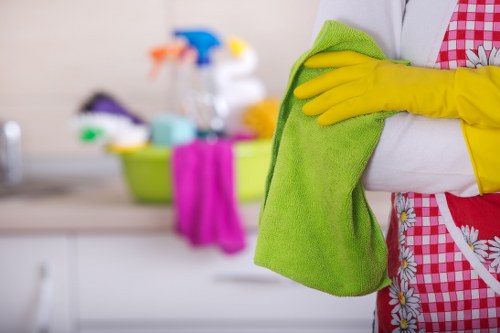 Mattress vacuuming and deep cleaning service for a flat in W1G